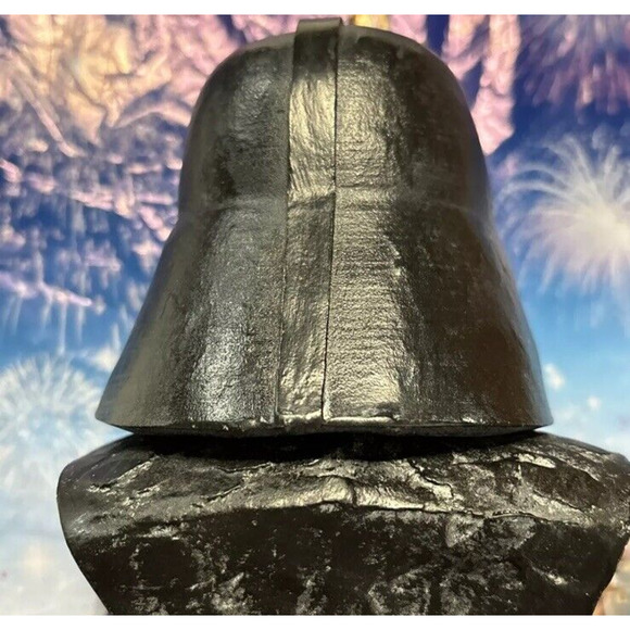 Disney Parks Star Wars Galaxy's Edge Sith Mini Bust Statue Darth Vader - Picture 3 of 3